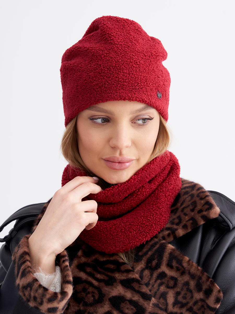 Камилла лого шапка 016 трикотаж барашек на фл.п. бордовый