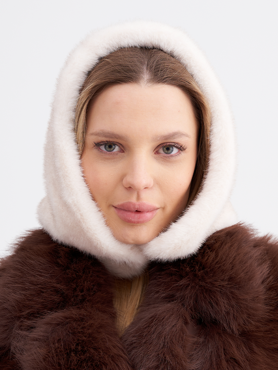 Амина капюшон экомех норка на тр.п. молочный