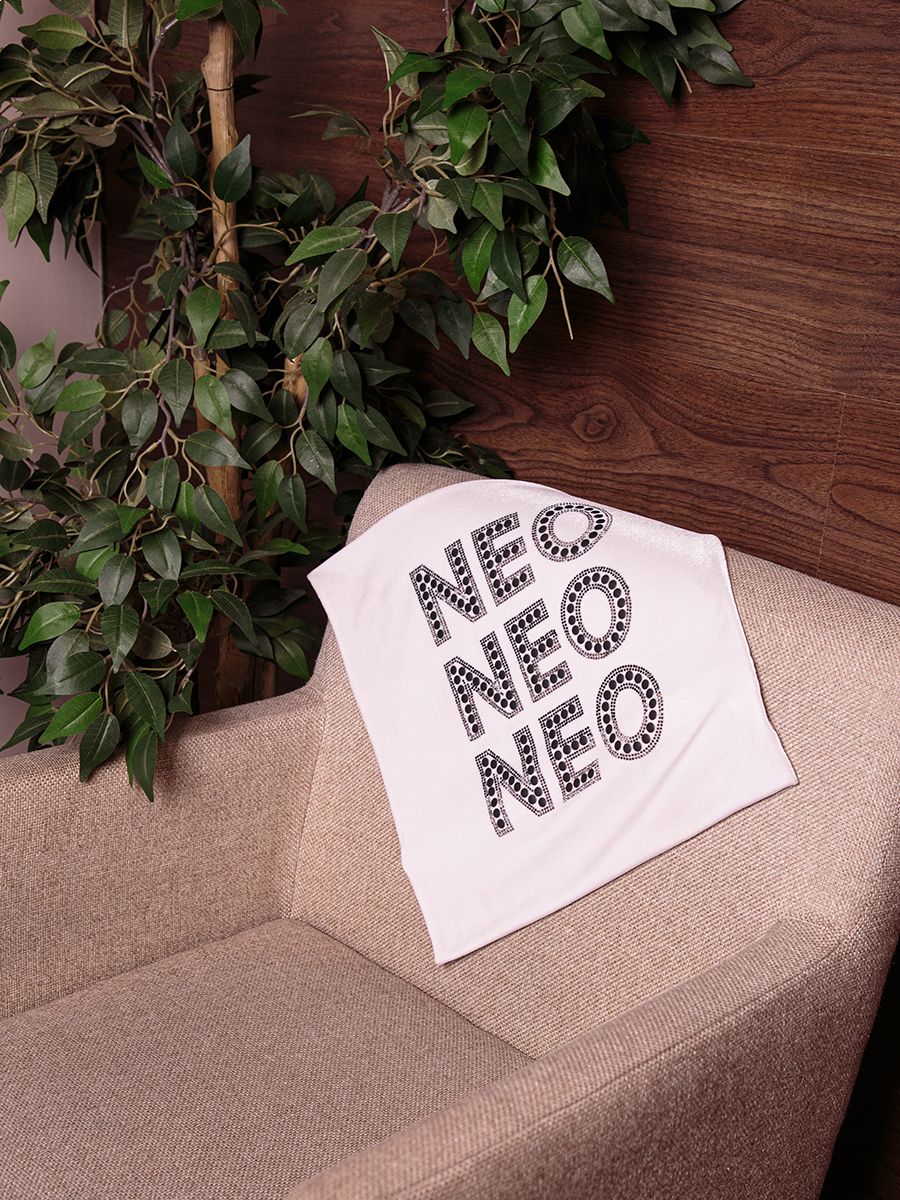 1302 NEO наволочка бархатный лепесток белый