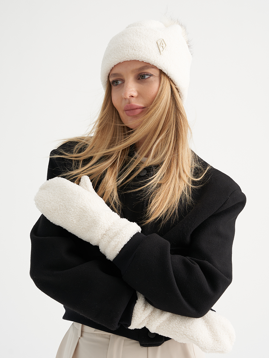 А шеврон помпон шапка 020Б трикотаж барашек на фл.п. белый