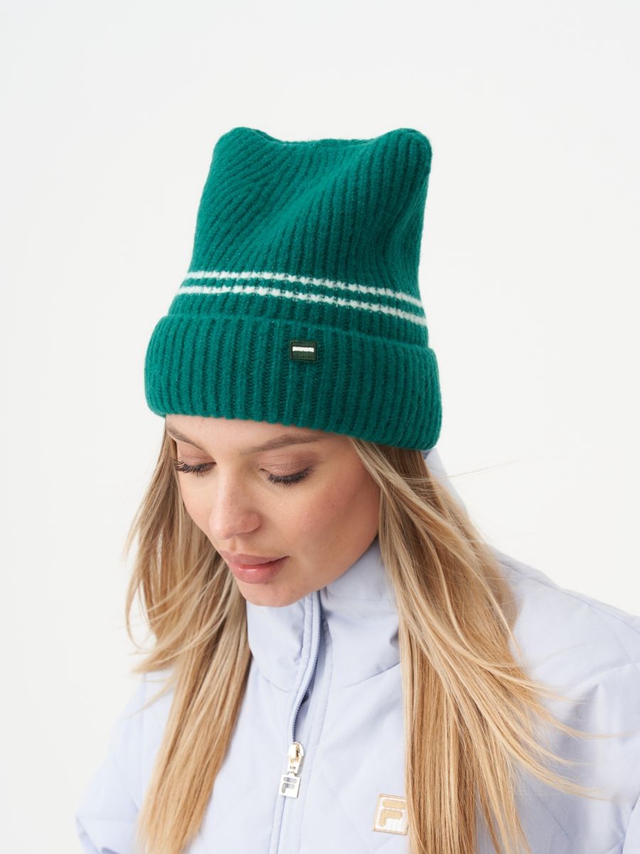 Такка шапка як изумрудный + молочный