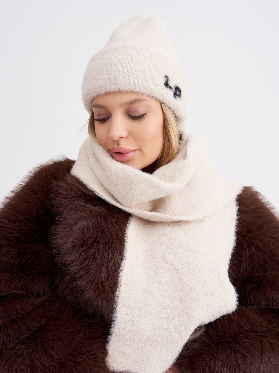 Чили шапка + Сакура шарф комплект эко-мех бежевый