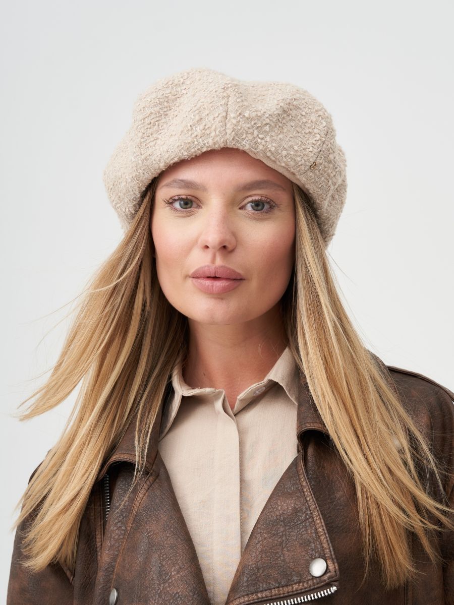 Молли берет ткань Шанель букле на фл.п. бежевый