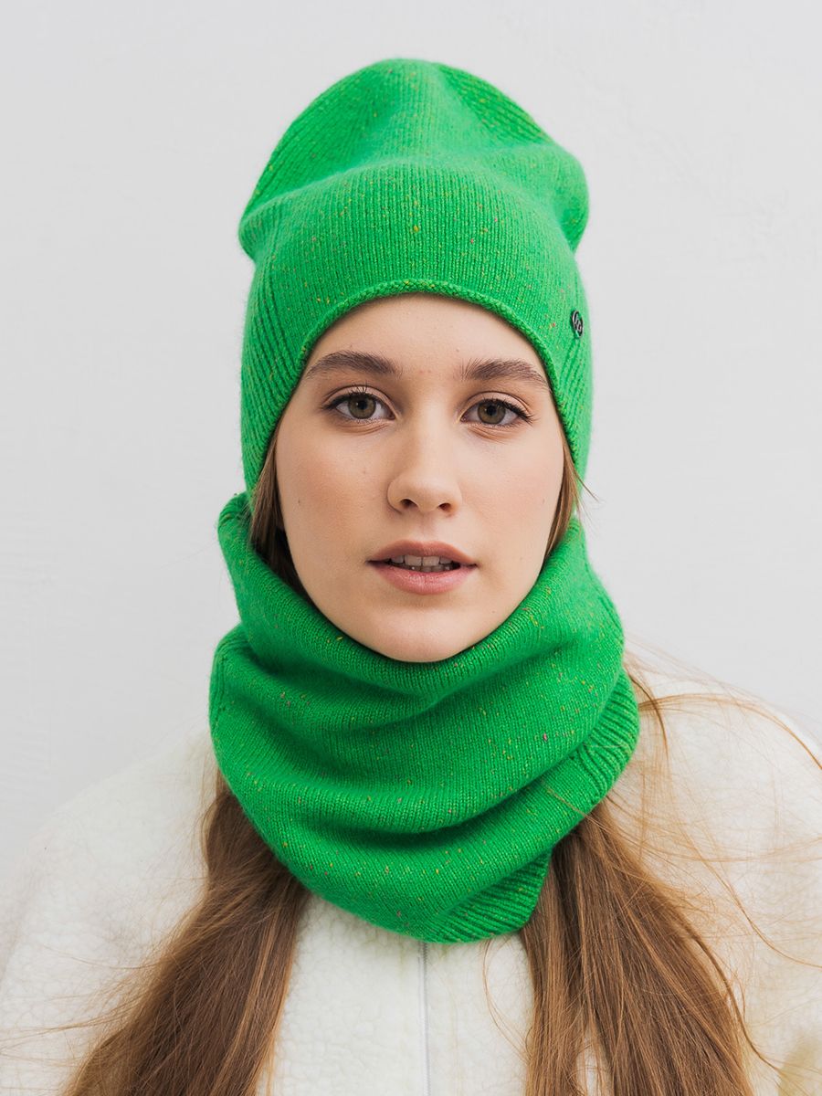 Камелия шапка ангора зеленый
