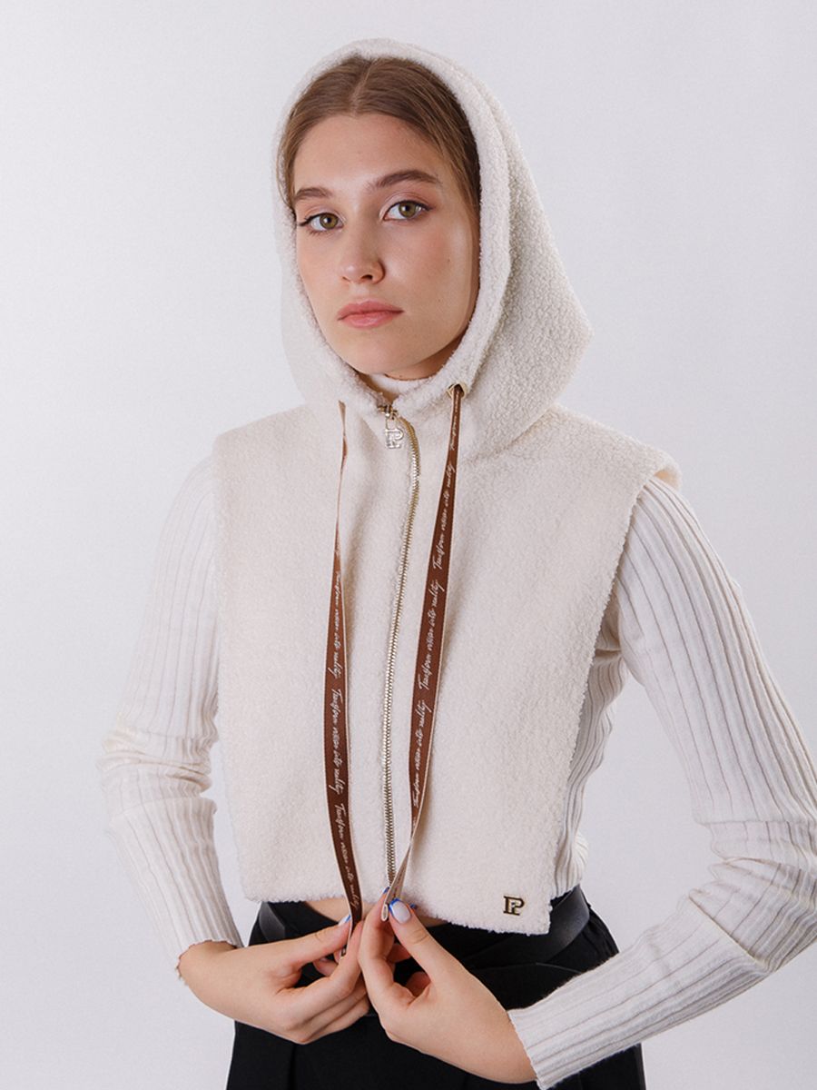 Виола капор трикотаж барашек на фл.п. белый (отделка золото)