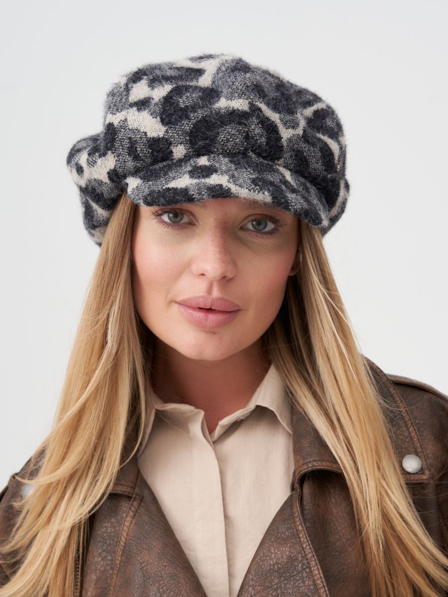 Молли кепка трикотаж Ягуар на фл.п. серо-черный