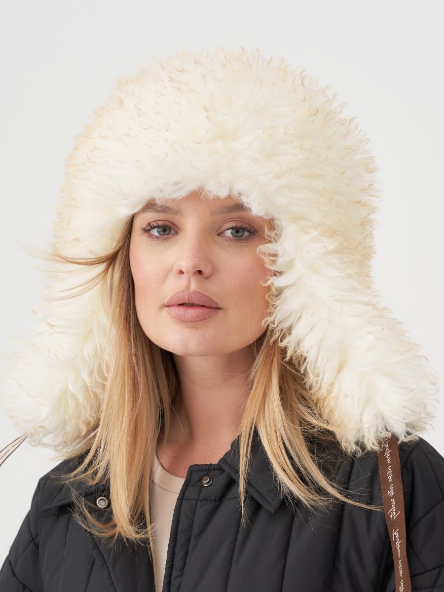 Лама ушанка экомех лама на фл.п. сливочный